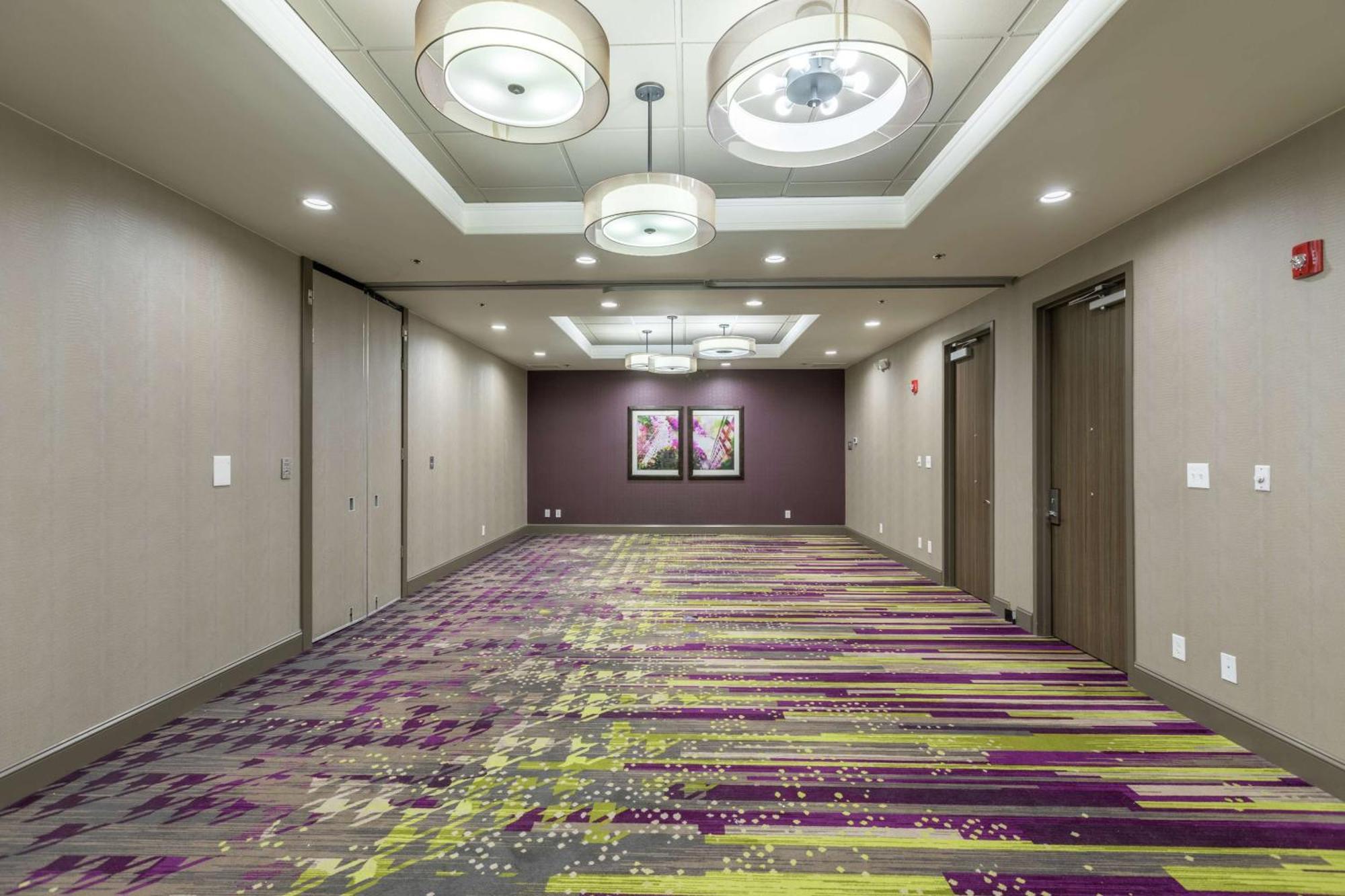 Doubletree By Hilton Winston Salem - University, Nc Kültér fotó