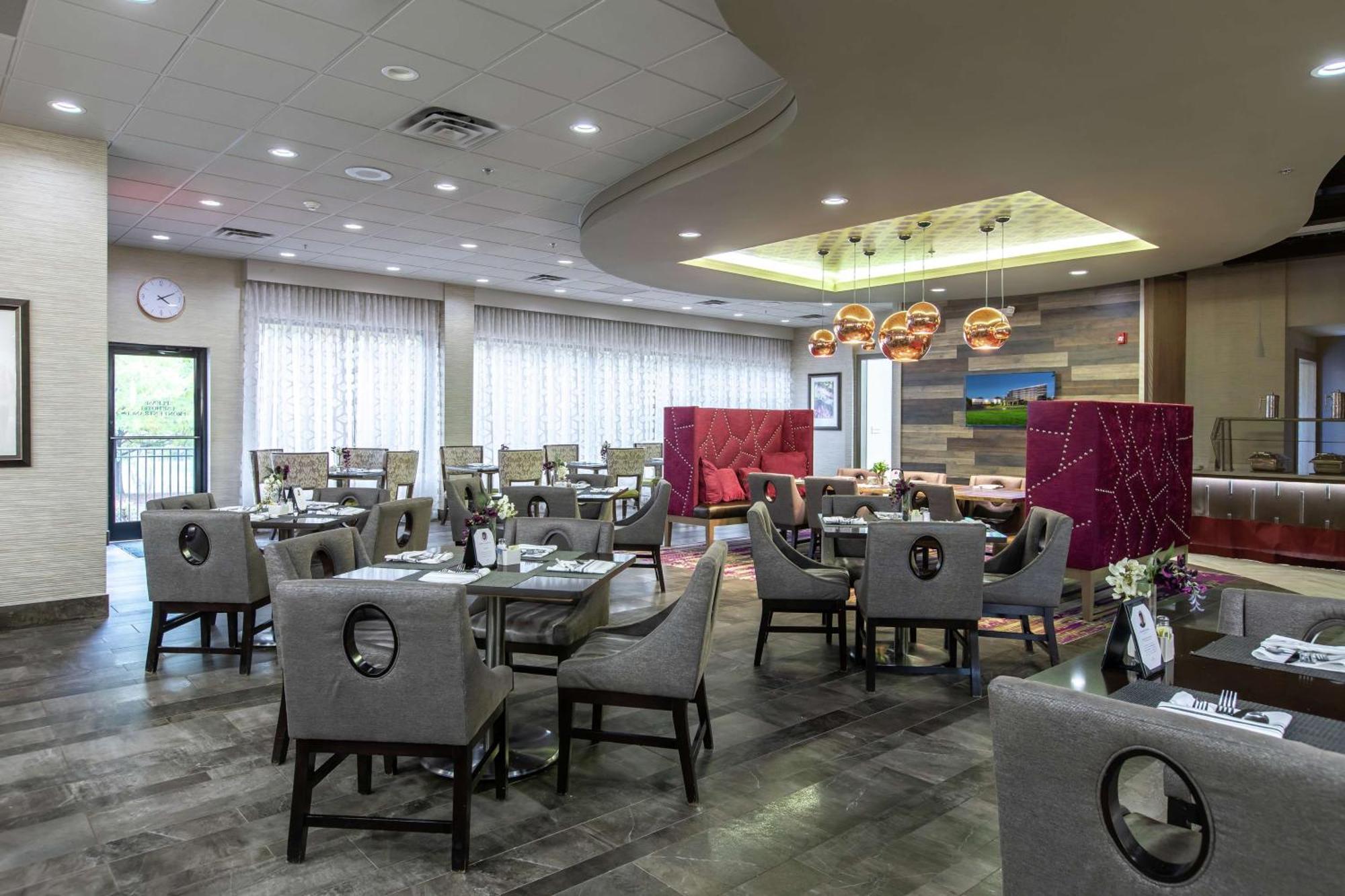 Doubletree By Hilton Winston Salem - University, Nc Kültér fotó