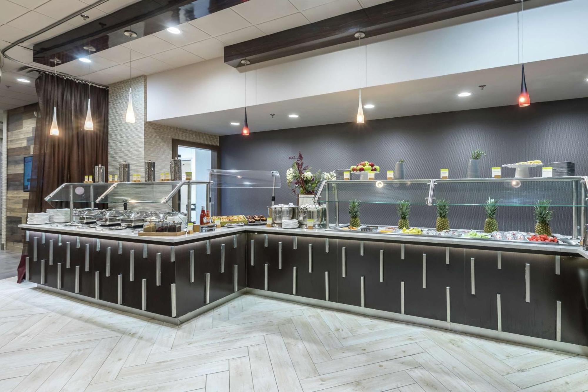 Doubletree By Hilton Winston Salem - University, Nc Kültér fotó