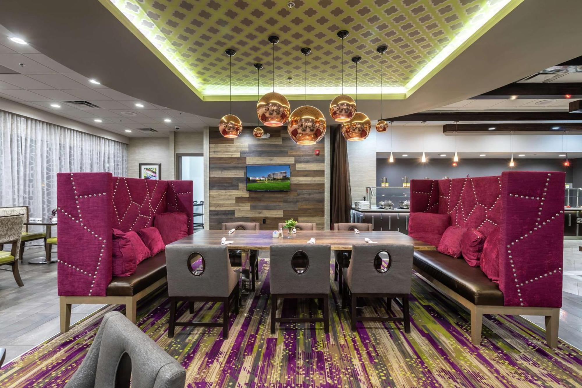 Doubletree By Hilton Winston Salem - University, Nc Kültér fotó