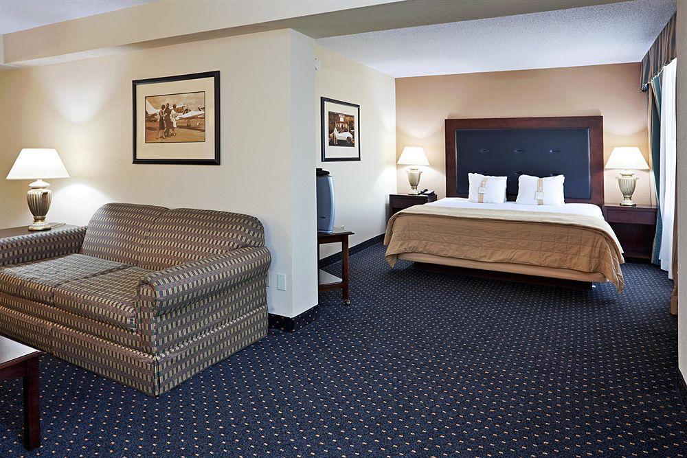 Doubletree By Hilton Winston Salem - University, Nc Szoba fotó